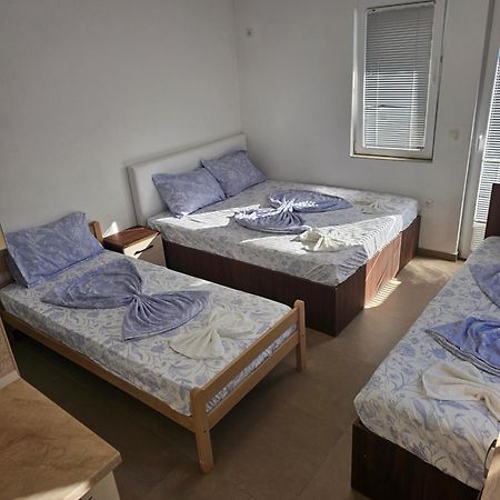 Apartmani Vila Ebra يوتجيها المظهر الخارجي الصورة