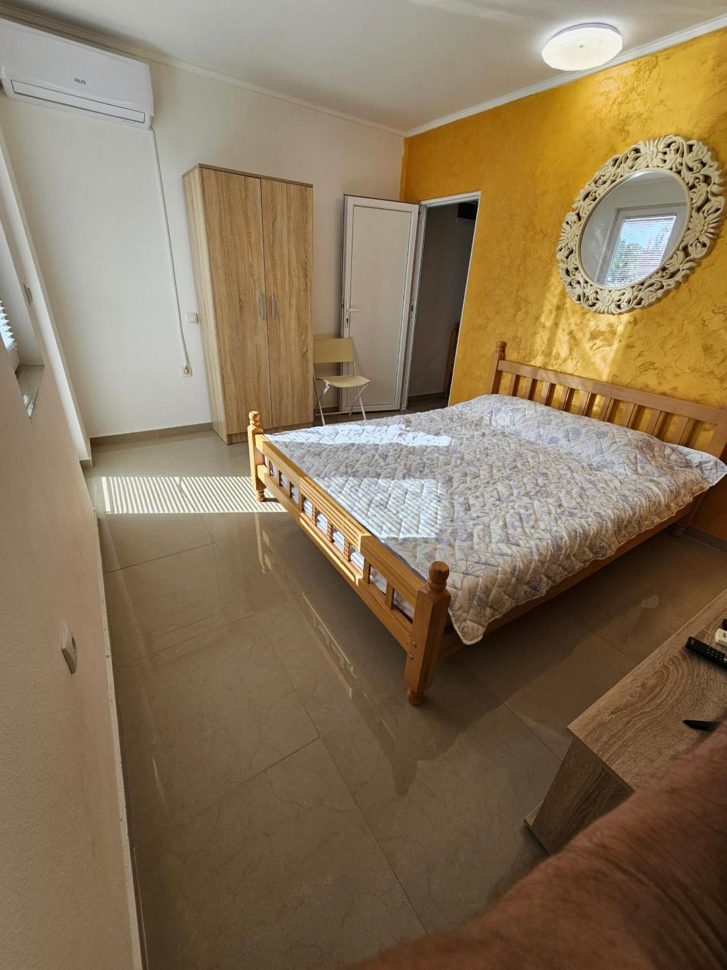 Apartmani Vila Ebra يوتجيها المظهر الخارجي الصورة