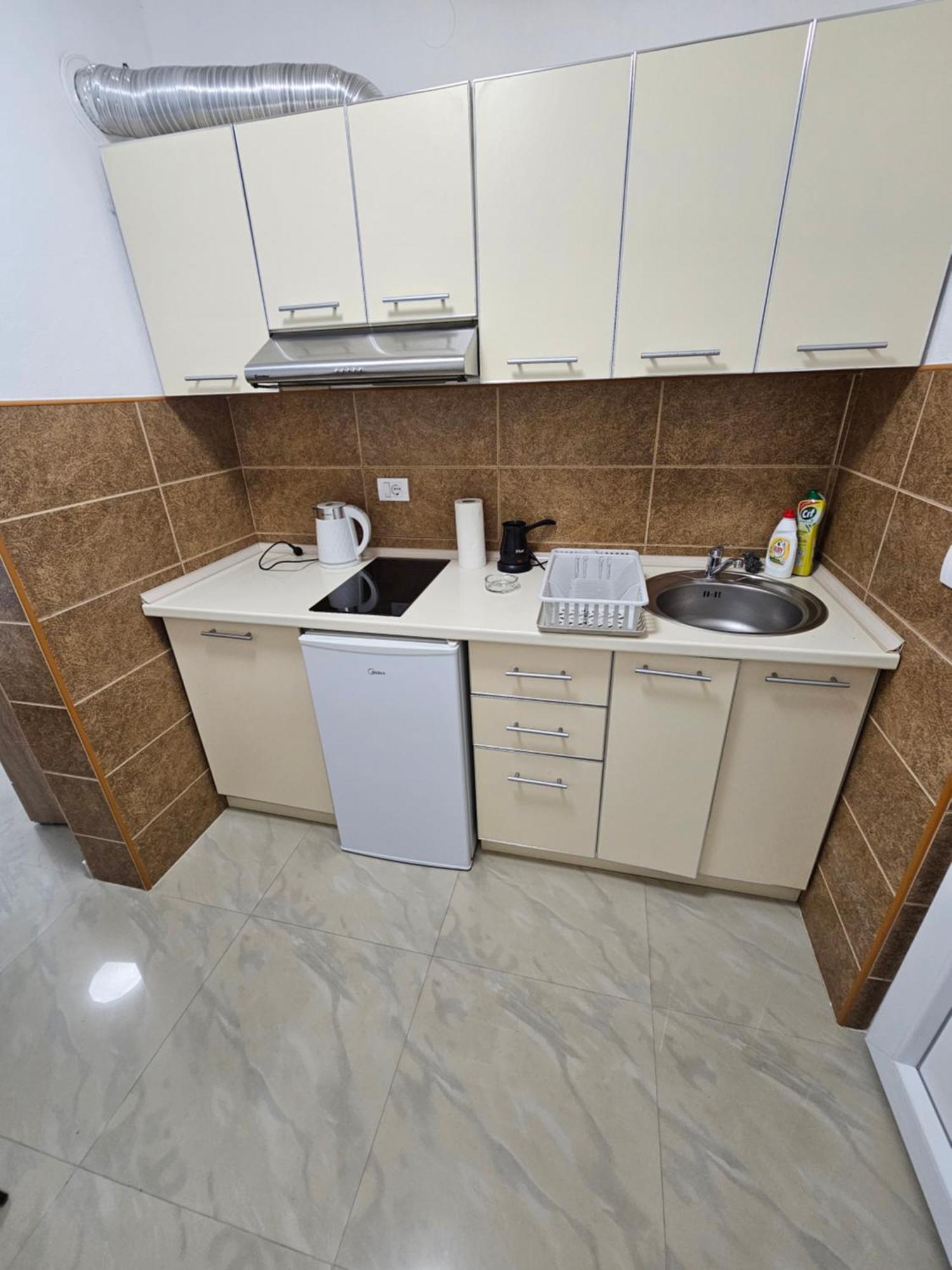 Apartmani Vila Ebra يوتجيها المظهر الخارجي الصورة