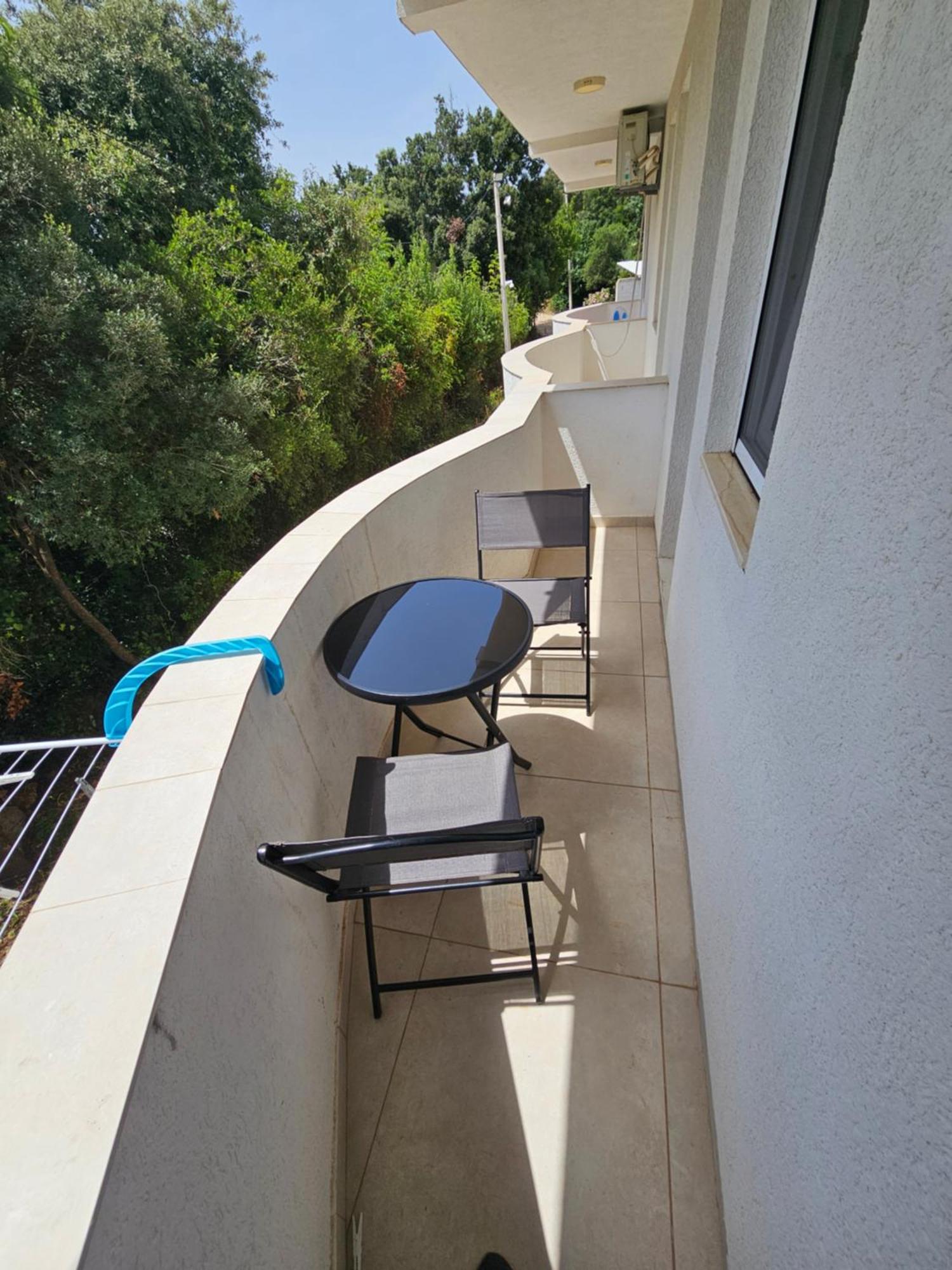 Apartmani Vila Ebra يوتجيها المظهر الخارجي الصورة